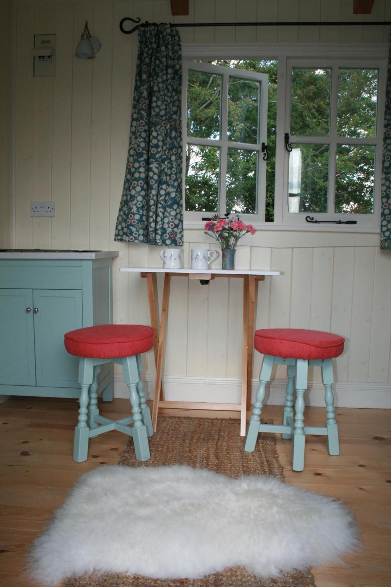 The Shepherd's Hut At Beechcroft Campsite *